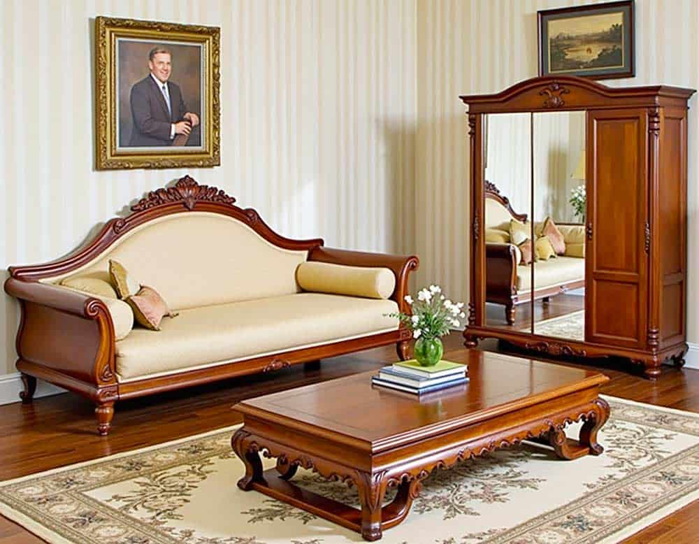 Typische Formen der Klassizismus Möbel